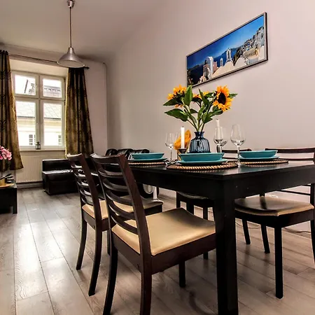 Akicity Life Cracovia